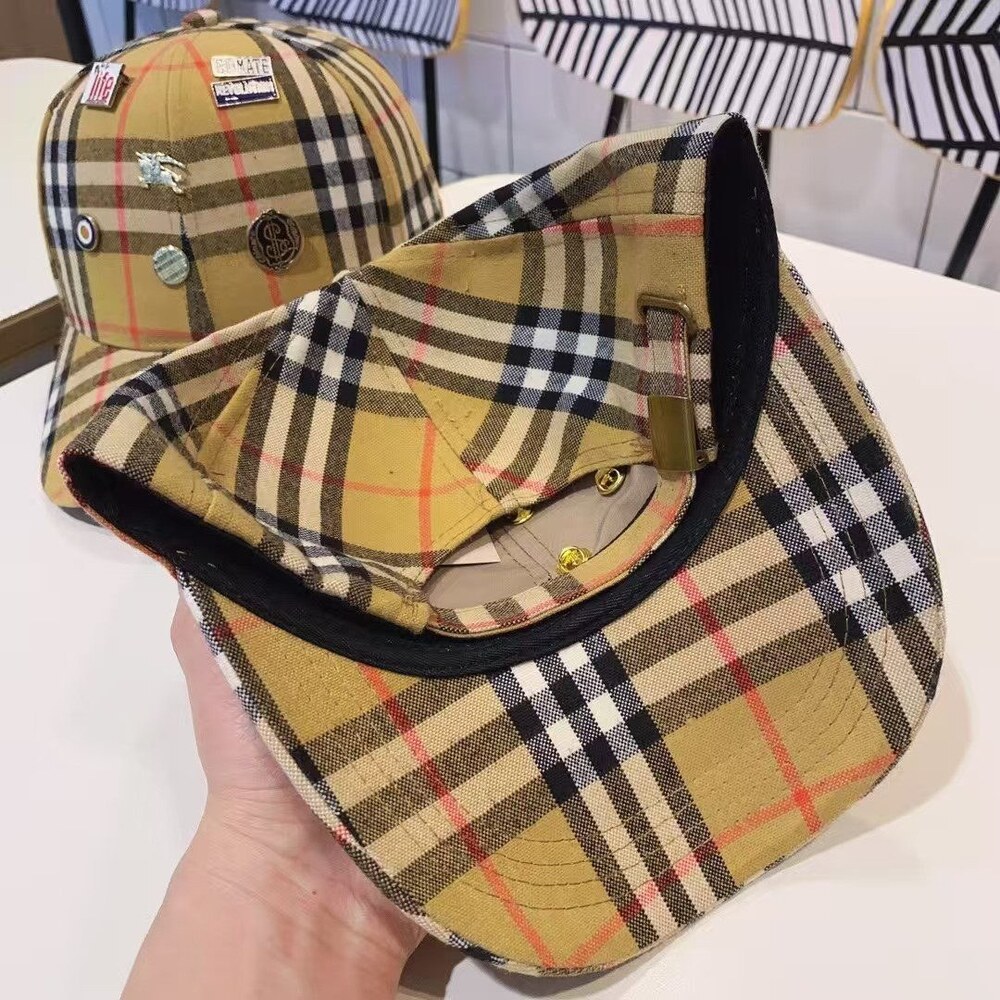 Burberry Vintage Check Badge Baseball Cap - Picture 2 of 7